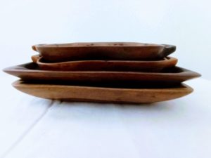 Petit plateau en bois pour servir amuse-bouche ou autre
