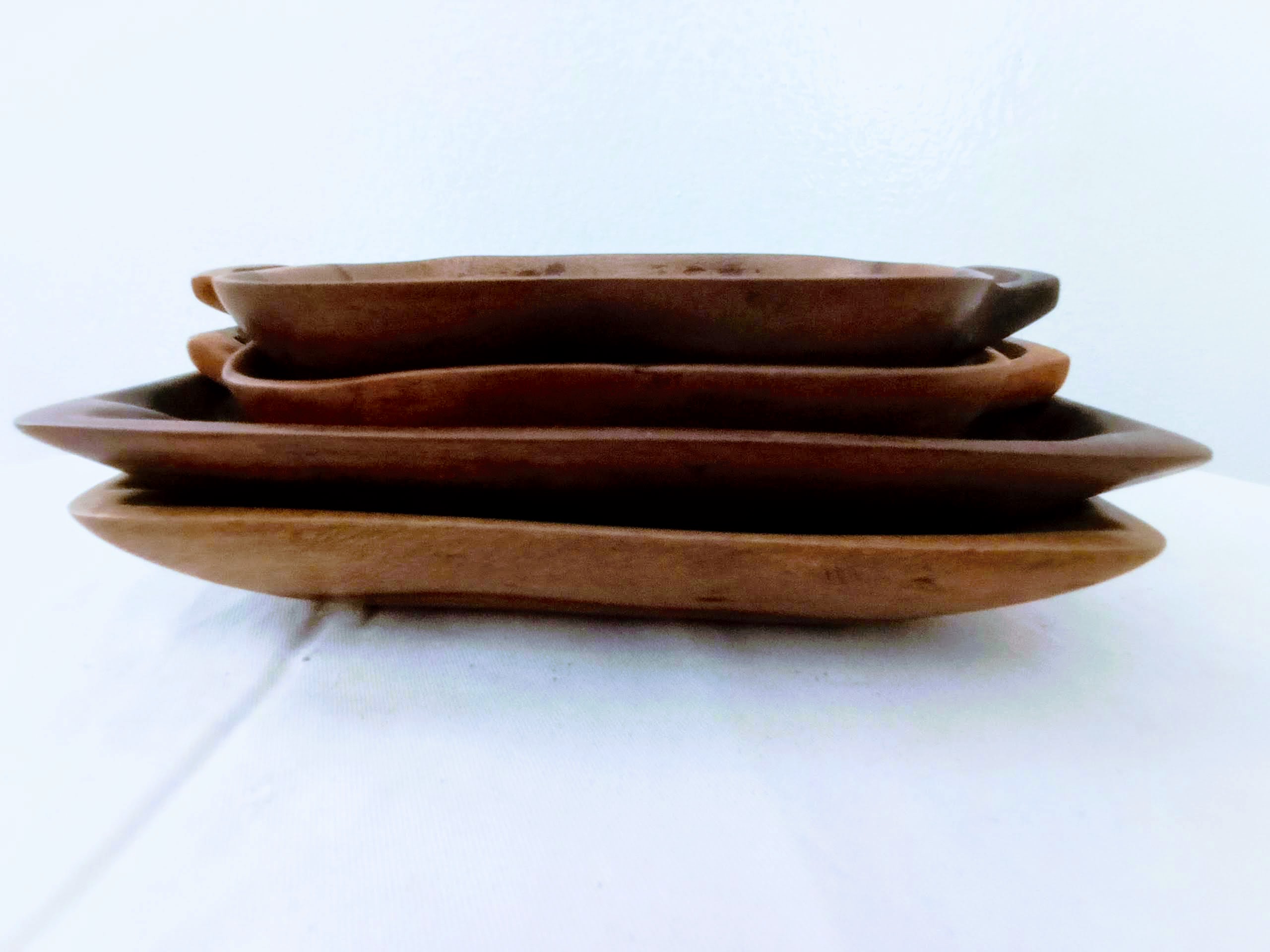 Petit plateau en bois pour servir amuse-bouche ou autre