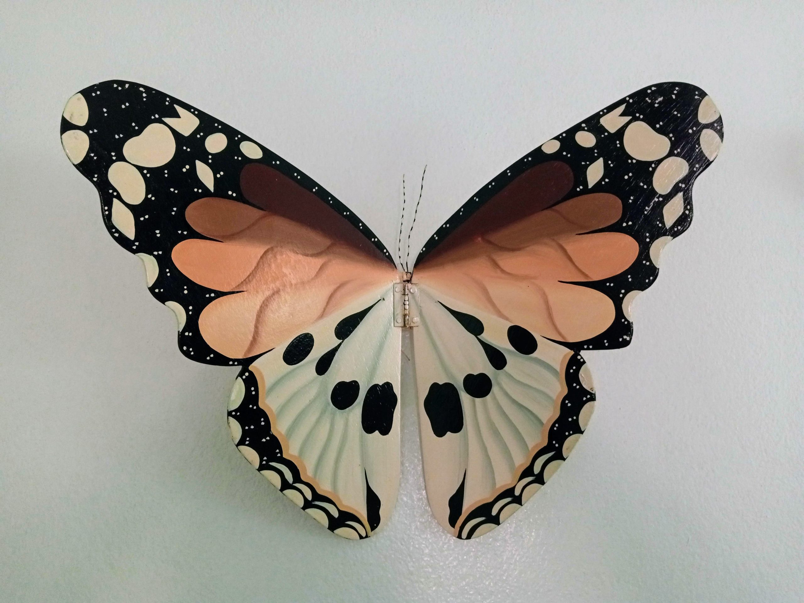 Papillon géant en bois pour décoration